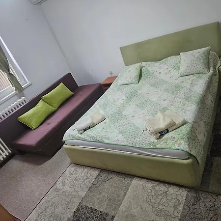 New Old Town 2 Apartman